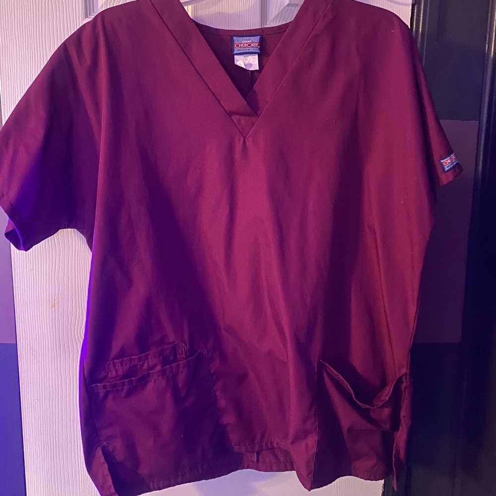 Scrub top